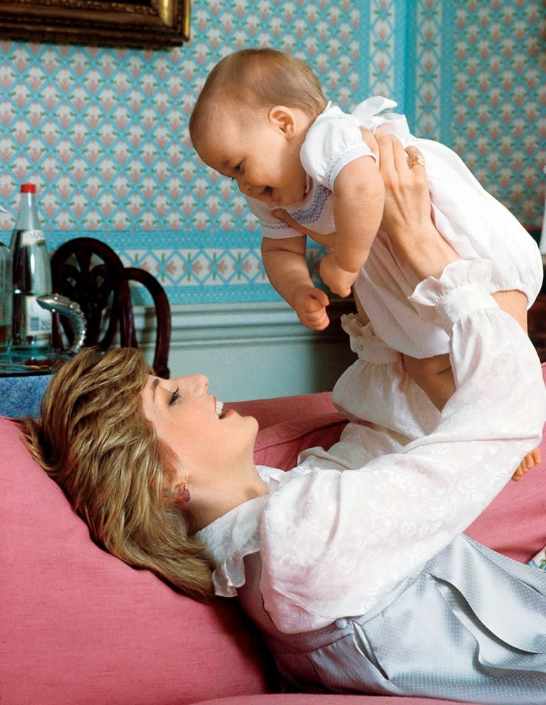 Princess Diana with Prince William in Kensington Palace in 1982. (Photo by Tim Graham/Getty Images)