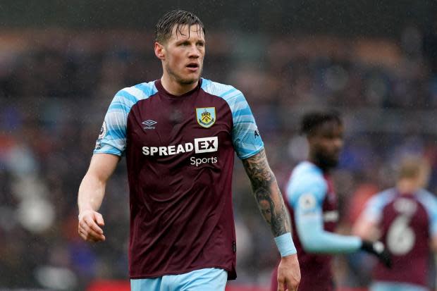 Sean Dyche hails Wout Weghorst's impressive start at Burnley