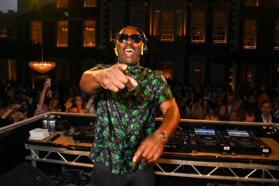 Idris Elba in DJ-mode (Dave Benett/Getty Images for RH)