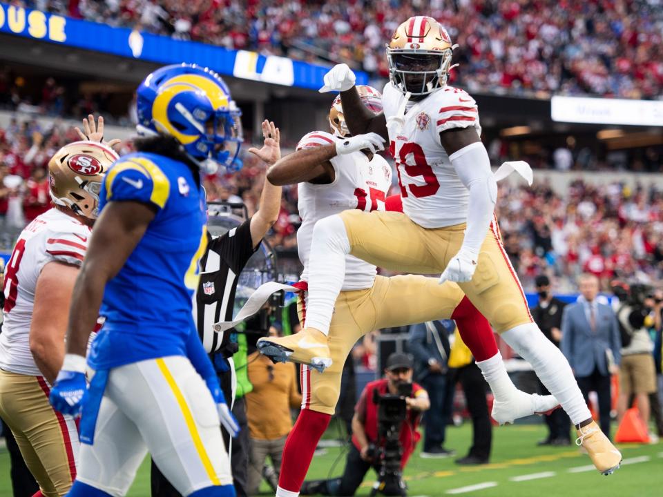 Deebo Samuel celebrates a touchdown against the Los Angeles Rams.