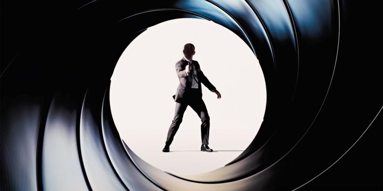 james bond 007 gun barrel
