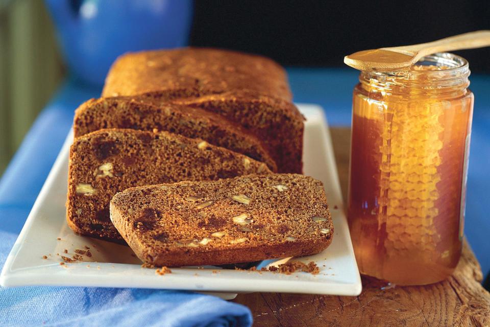 Whole Wheat Date-Nut Bread