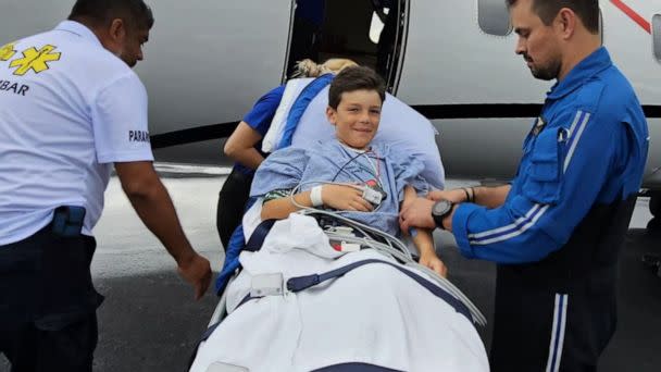 VIDEO: Colorado boy bitten by shark while on spring break in Cancun (ABCNews.com)