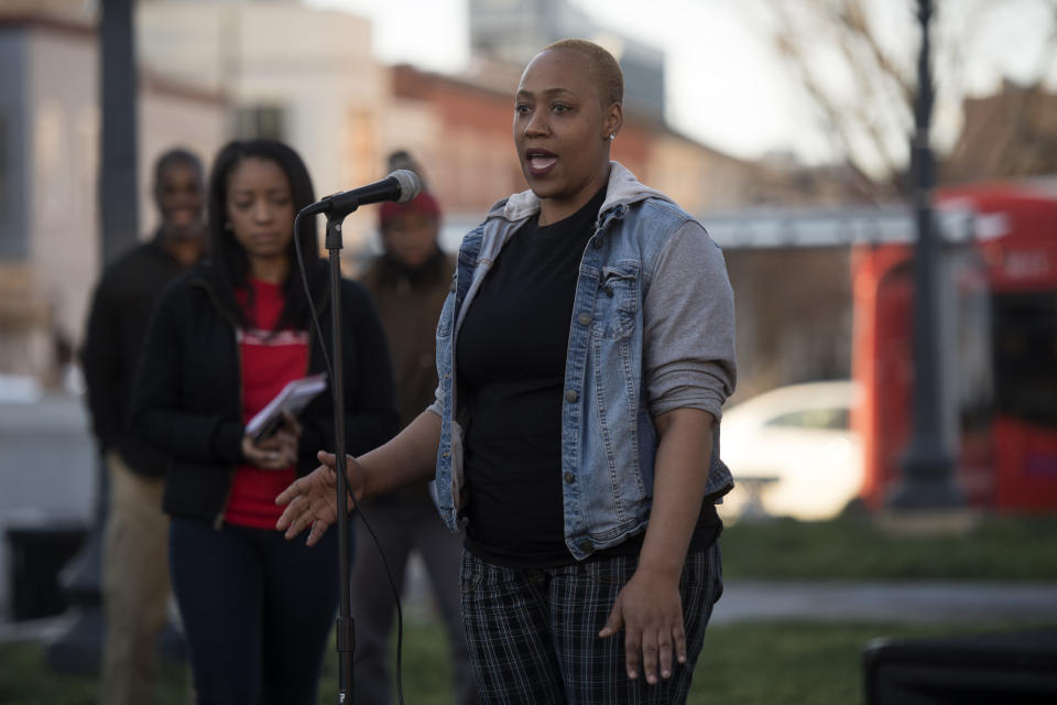 April Thomas talks about what it was like for her when her teenage daughter went missing. She has been reunited with her daughter. Thomas joined dozens of people holding a candle light vigil for missing children outside the African American Civil War Memorial in March.&nbsp; (Photo: The Washington Post via Getty Images)