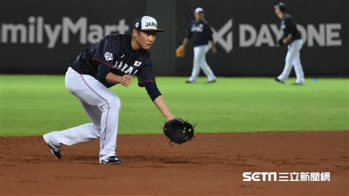 坂本勇人完成換約，名年球季年薪5億日圓。（圖／記者王怡翔攝影）