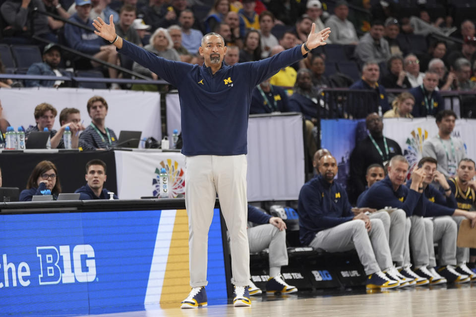 Michigan coach Juwan Howard reacts during the second half of the team's NCAA college basketball game against Penn State in the first round of the Big Ten Conference men's tournament Wednesday, March 13, 2024, in Minneapolis. (AP Photo/Abbie Parr)