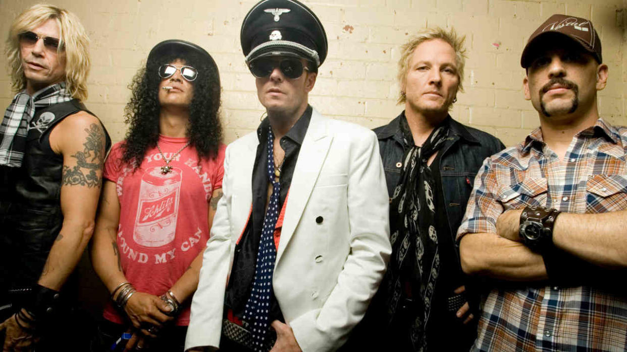  Velvet Revolver backstage at the Manchester Academy in September 2004. 