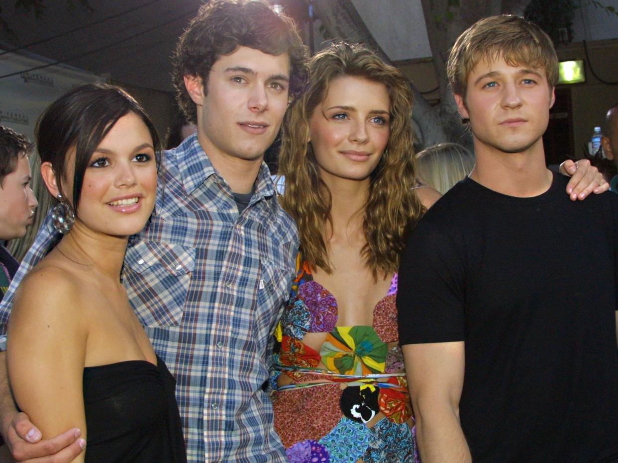 Rachel Bilson, Adam Brody, Mischa Barton, and Ben McKenzie at the 2003 Teen Choice Awards.