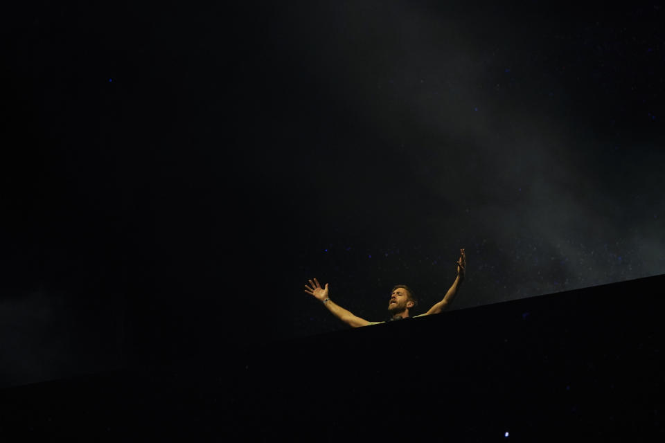 Calvin Harris durante su set en el Festival Tecate Emblema en la Ciudad de México el sábado 18 de mayo de 2024. (Foto AP/Aurea Del Rosario)