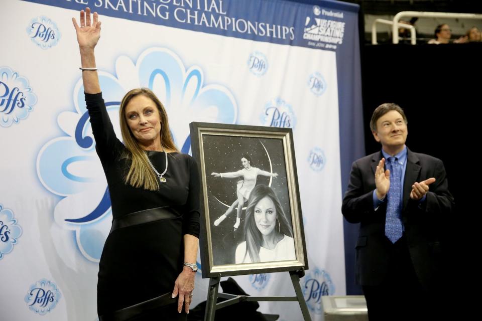 <p>After her monumental win, she toured professionally in multiple ice shows before turning her attention to <a href="https://olympics.com/en/athletes/peggy-fleming" rel="nofollow noopener" target="_blank" data-ylk="slk:broadcasting;elm:context_link;itc:0;sec:content-canvas" class="link ">broadcasting</a>. Often working with fellow skater Dick Button, Peggy has served as an Olympic commentator for over two decades. She stays active in the sport in many ways, including the annual <a href="https://usfigureskatingfanzone.com/news/2021/7/8/Fourth-Annual-Peggy-Fleming-Trophy-Set-for-Debut-on-Friday-July-16.aspx" rel="nofollow noopener" target="_blank" data-ylk="slk:Peggy Fleming Trophy competition;elm:context_link;itc:0;sec:content-canvas" class="link ">Peggy Fleming Trophy competition</a>. She shares two sons with her husband of over 50 years, Greg Jenkins. </p>