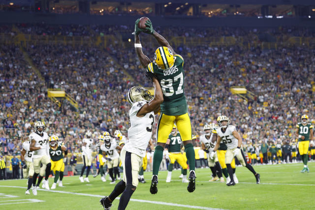 WATCH: Packers WR Romeo Doubs makes leaping TD catch vs. Saints