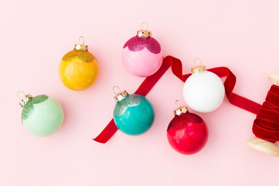 50 DIY Christmas Ornaments for the Most Unique Tree Ever