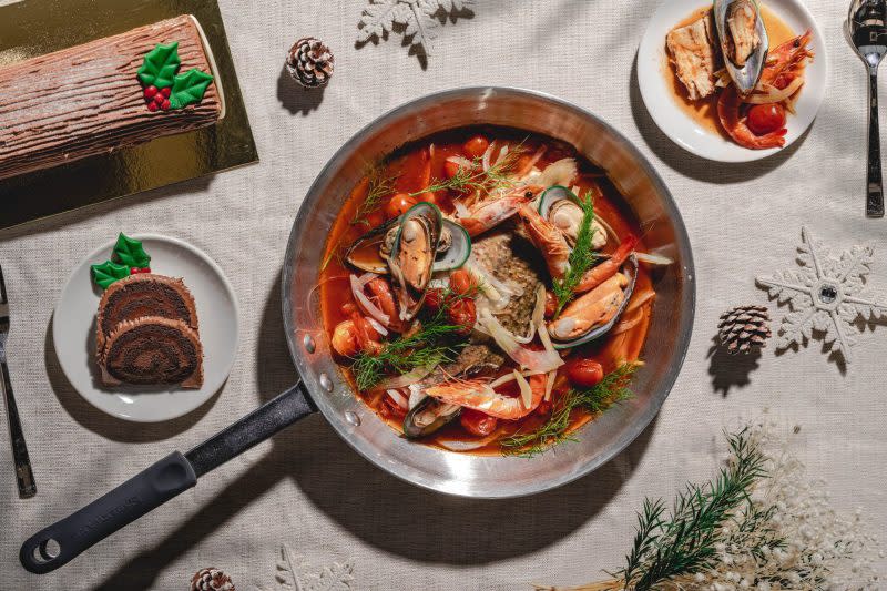 Grain Seafood Bouillabaisse min