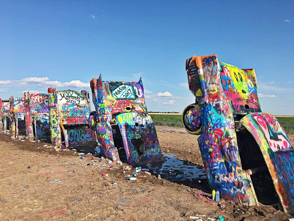 Texas: Cadillac Ranch in Amarillo Spray Painted Roadside Attraction