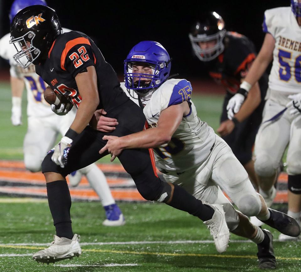 Bremerton and Central Kitsap played in Week 1 of the 2022 high school football season. The Knights prevailed 25-21.