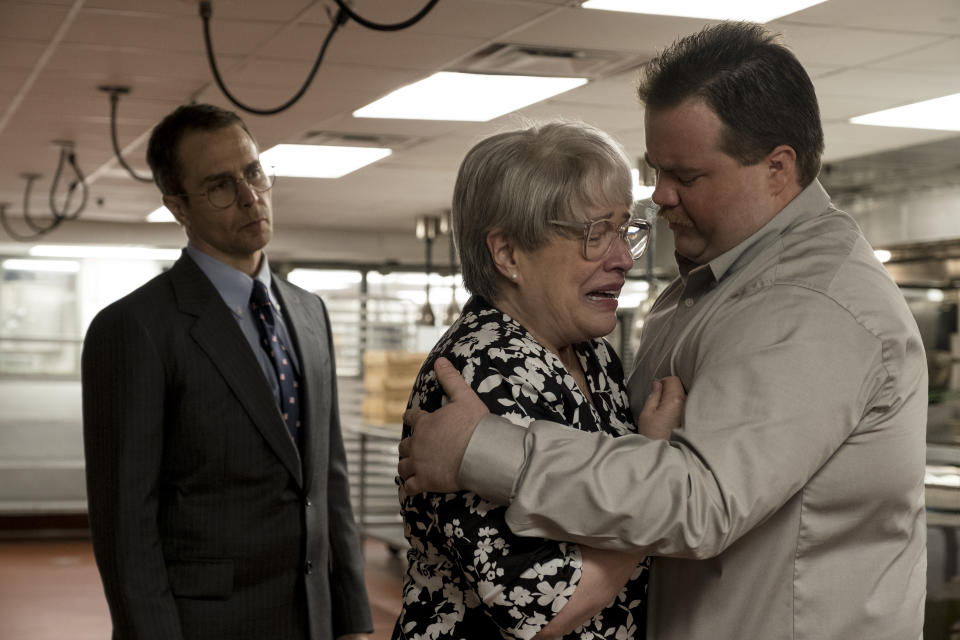 (L-r) SAM ROCKWELL as Watson Bryant, KATHY BATES as Bobi Jewell and PAUL WALTER HAUSER as Richard Jewell in Warner Bros. Pictures’ <i>RICHARD JEWELL</i>, a Warner Bros. Pictures release. (© 2019 WARNER BROS. ENTERTAINMENT INC.)