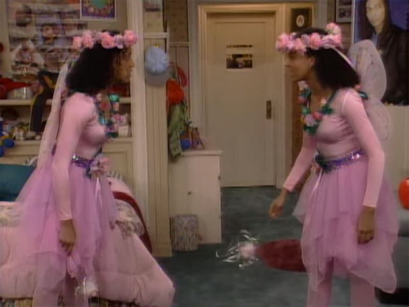 Sister Sister: "Halloween" (Sister, Sister Season 3, Episode 7)