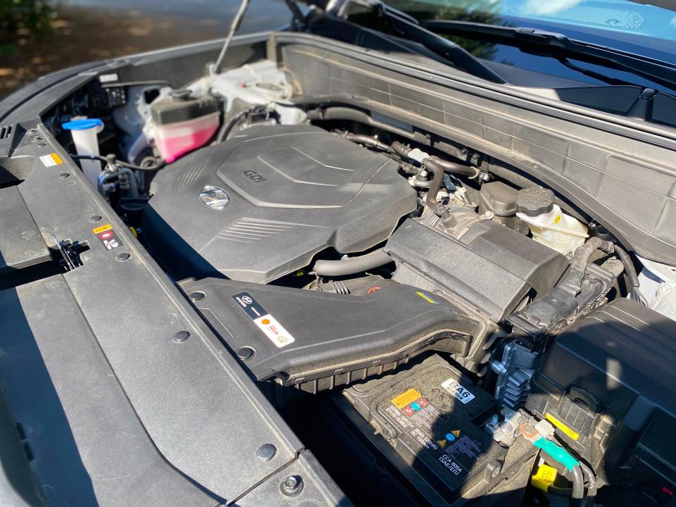 The engine compartment of a Hyundai Palisade SUV.