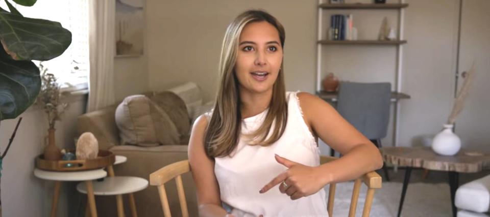 This San Francisco woman makes more than $10K/month by buying, selling fixer-uppers — and she’s only 25. Here's how she built her real-estate riches