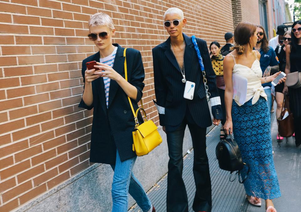 The best beauty looks—think sharp-as-a-knife center parts and electric bobs—from Phil Oh’s street style darlings at Milan Fashion Week.