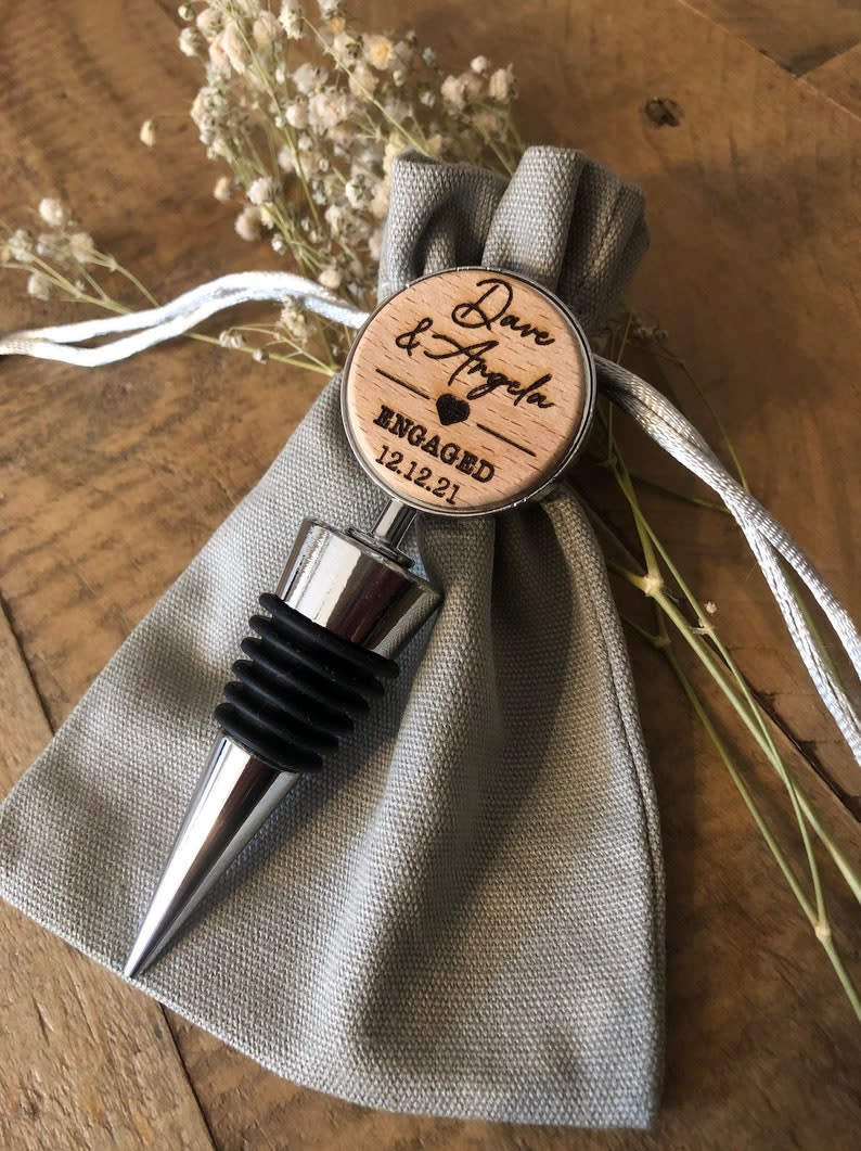 Personalized Bottle Stopper (Etsy / Etsy)