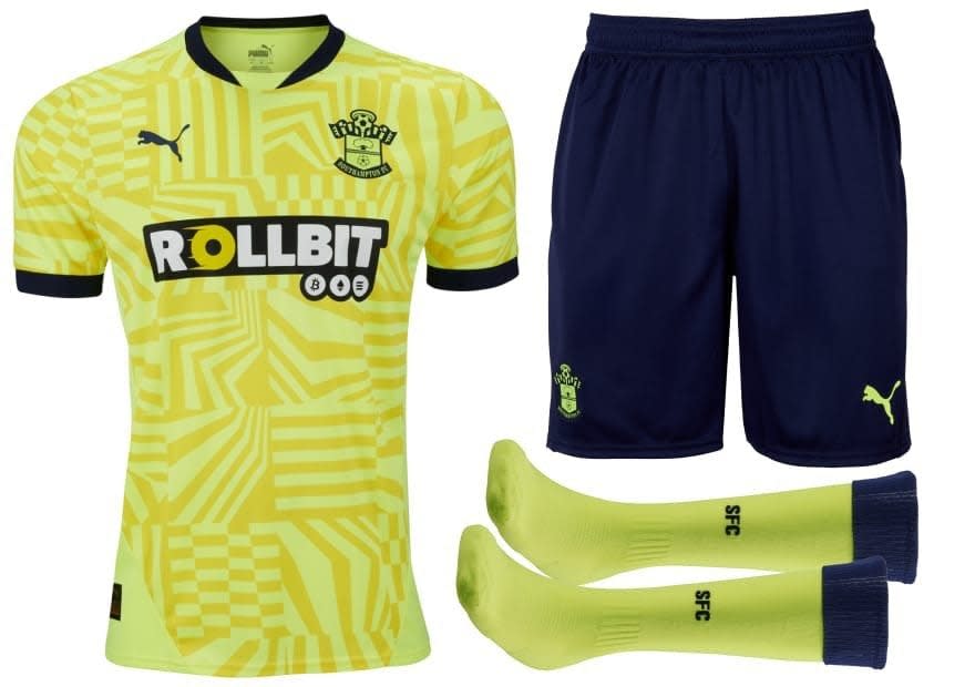 Southampton away kit