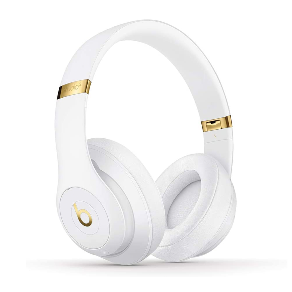 26) Studio3 Wireless Noise-Canceling Over-Ear Headphones
