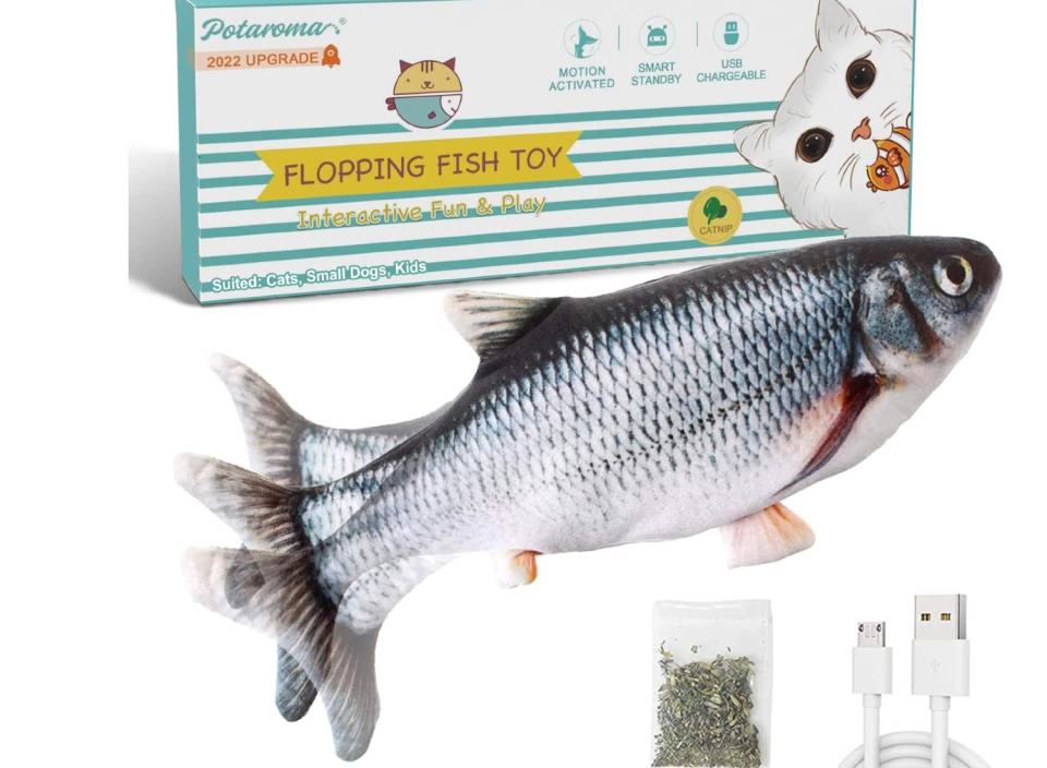 This delightful fish toy is USB chargeable and can be used with catnip to send your kitty into a frenzy.