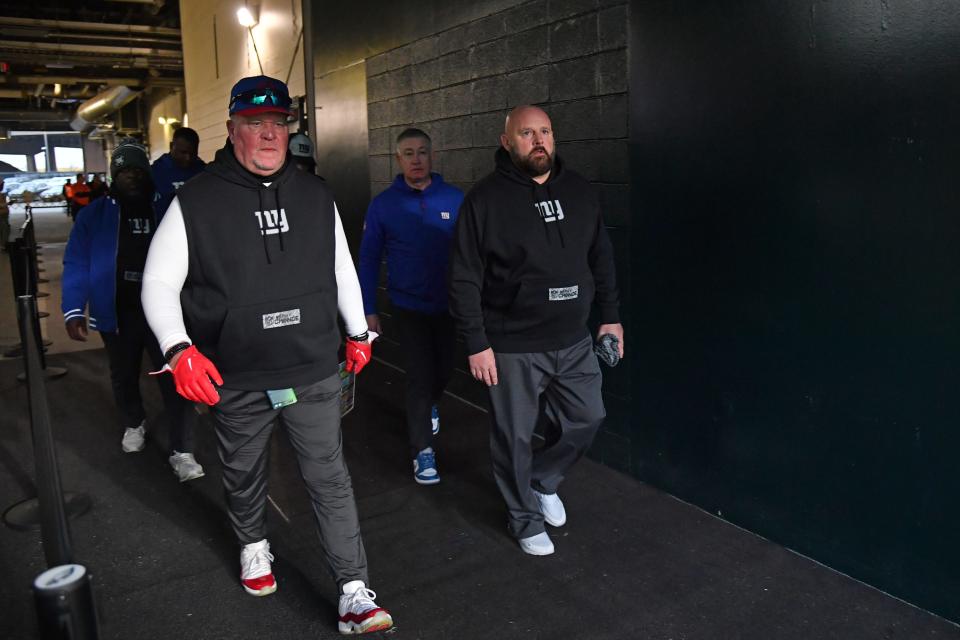 Dec 25, 2023; Philadelphia, Pennsylvania, USA; New York Giants defensive coordinator Wink Martindale and head coach Brian Daboll walk to the field against the Philadelphia Eagles at Lincoln Financial Field. Mandatory Credit: Eric Hartline-USA TODAY Sports