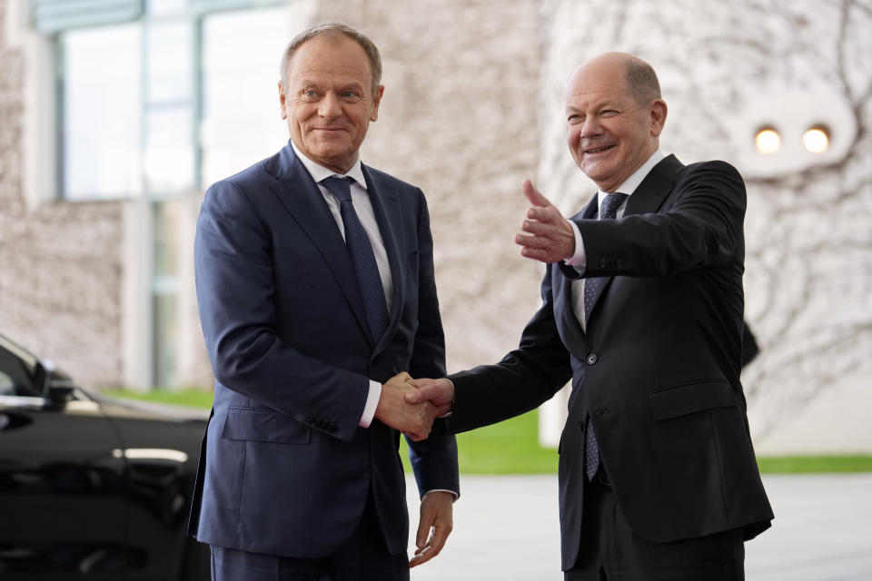 German Chancellor Olaf Scholz receives Poland's Prime Minister Donald Tusk in Berlin, Germany, Friday, March 15, 2024. German Chancellor Olaf Scholz, France's President Emmanuel Macron and Poland's Prime Minister Donald Tusk meet in Berlin for the so-called Weimar Triangle talks. (AP Photo/Ebrahim Noroozi)