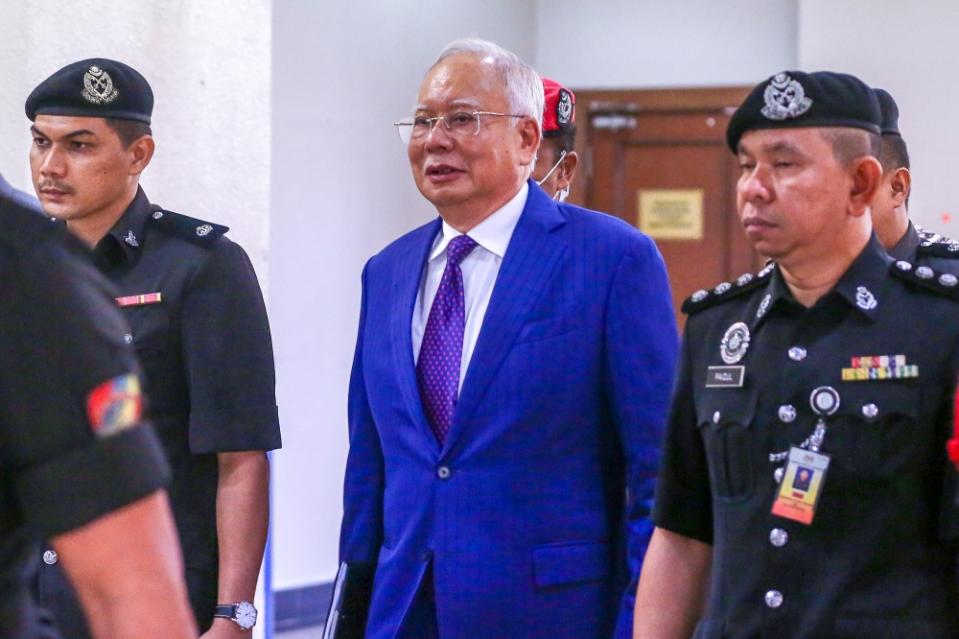 Former prime minister Datuk Seri Najib Razak arrives at the Kuala Lumpur High Court Complex March 6, 2024. — Picture by Yusof Mat Isa