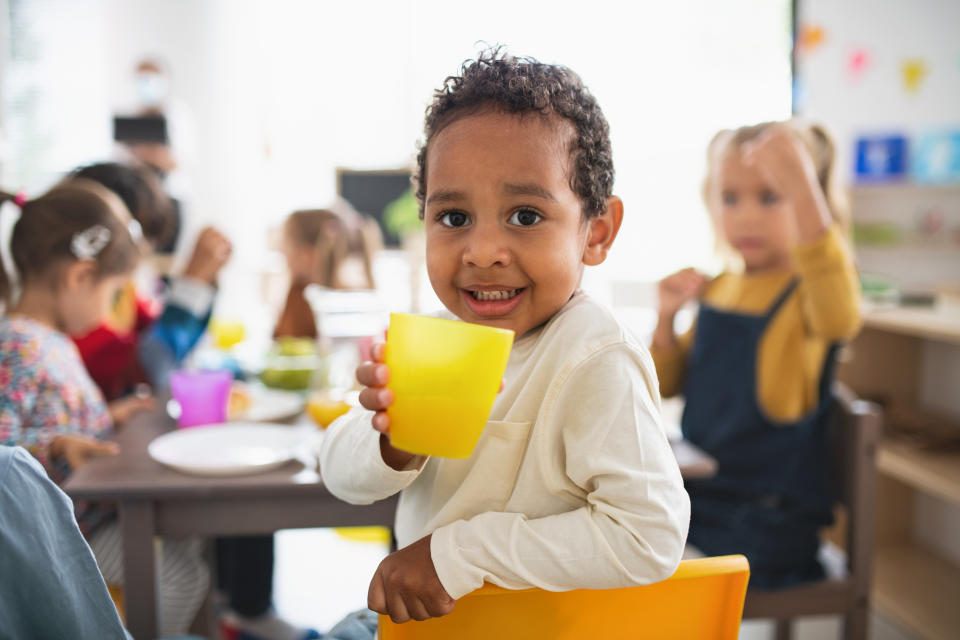 A new survey has found that 29% of children starting school cannot eat or drink independently. (Getty Images)