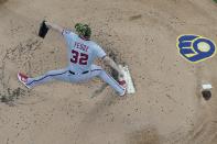 Washington Nationals starting pitcher Erick Fedde throws during the first inning of a baseball game against the Milwaukee Brewers Friday, May 20, 2022, in Milwaukee. (AP Photo/Morry Gash)