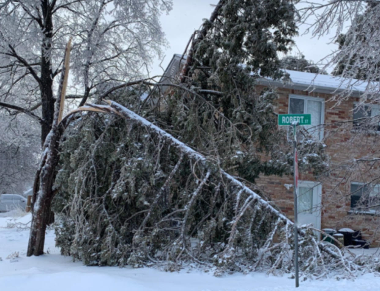 Two years ago, 8 places in Ontario broke rain records, then the water froze