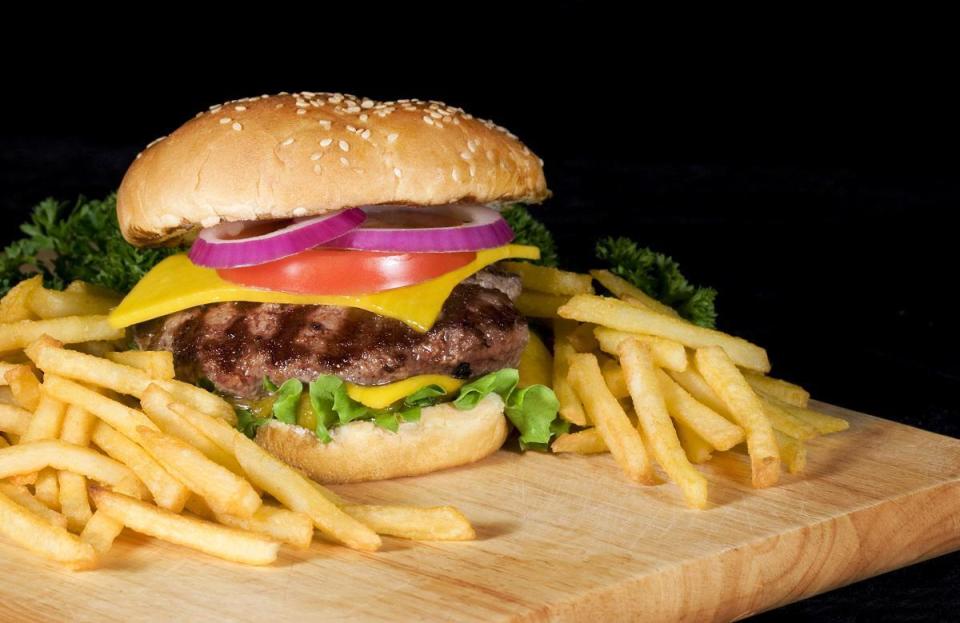 <p>While no one whips up a burger quite like the <a href="https://www.thedailymeal.com/eat/best-sandwich-every-state-slideshow?referrer=yahoo&category=beauty_food&include_utm=1&utm_medium=referral&utm_source=yahoo&utm_campaign=feed" rel="nofollow noopener" target="_blank" data-ylk="slk:best sandwich spot in your state;elm:context_link;itc:0;sec:content-canvas" class="link ">best sandwich spot in your state</a>, one can certainly still try. But, don’t forget, ground beef, turkey, veal, pork, lamb and mixed ground meats are only good for one to two days when stored in the fridge.</p>