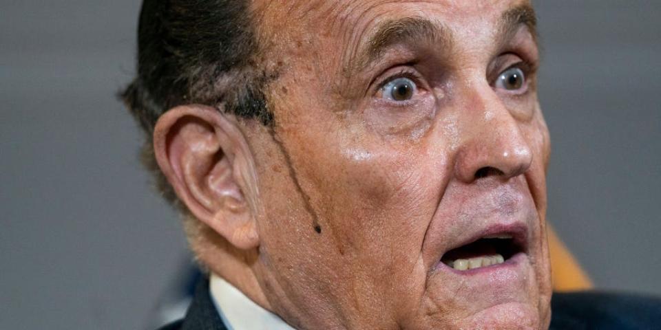 rudy giuliani sweat