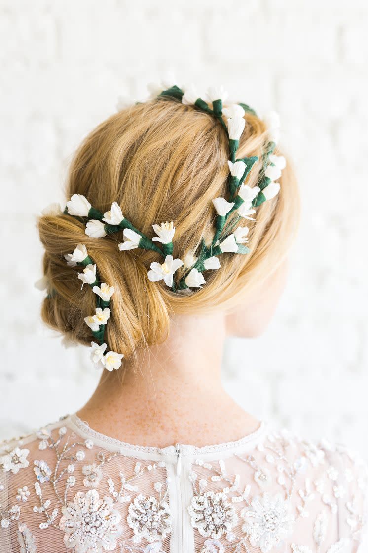 DIY Paper Flower Bridal Hair Piece