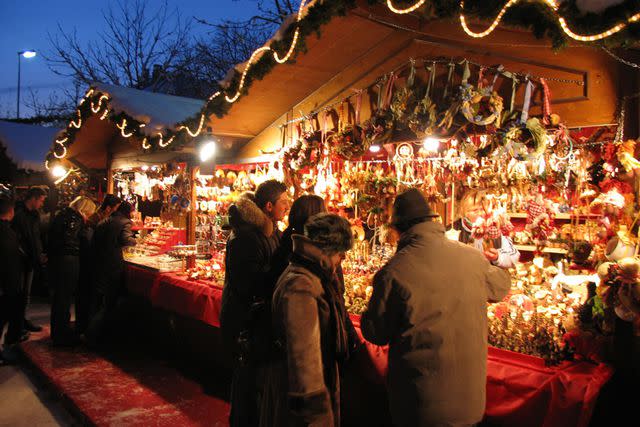 <p>Courtesy of IC Bellagio</p> A Christmas market in Sicily.