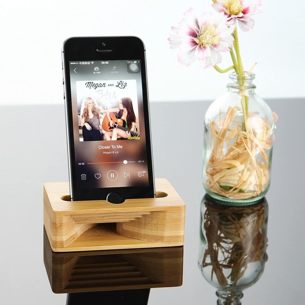 Natural Bamboo Phone Amplifier