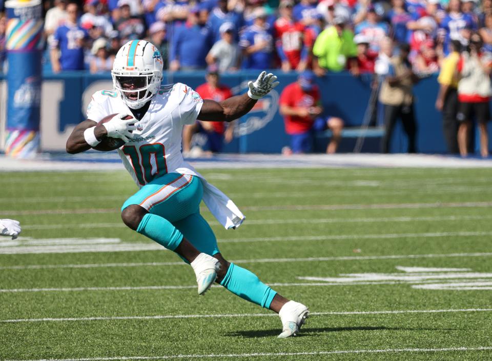 Tyreek Hill and the Dolphins are the last obstacle standing in the way of a Bills AFC East division title.