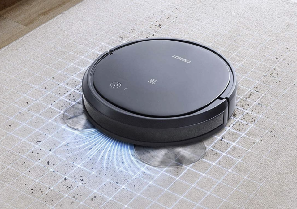 'The best purchase of my life!' Snag 29 percent off the Ecovacs robovac. (Photo: Amazon)