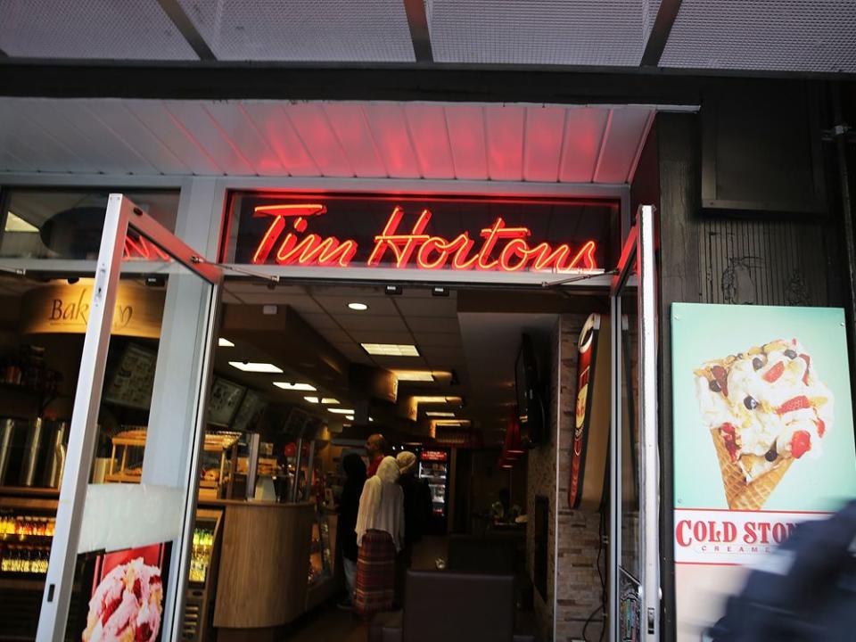  A Tim Horton’s cafe in Manhattan, New York City.