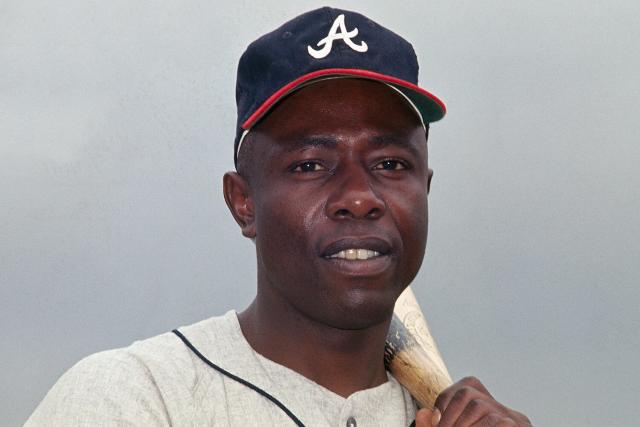 Hank Aaron Honored During Emotional Ceremony Before World Series Game 3