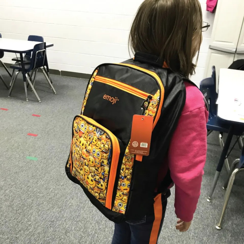 Bulletproof backpacks against the epidemic of school shootings in the US