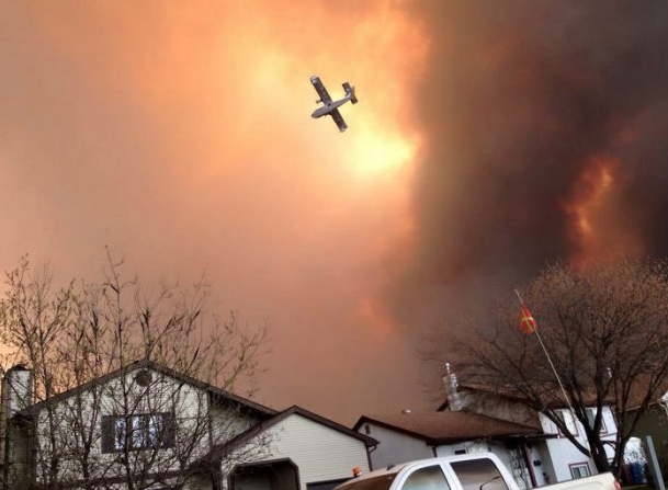 The fires have devastated Fort McMurray in Canada. Photo: Yahoo News.