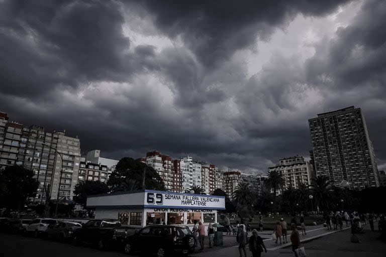 Tormenta sobre Mar del Plata.