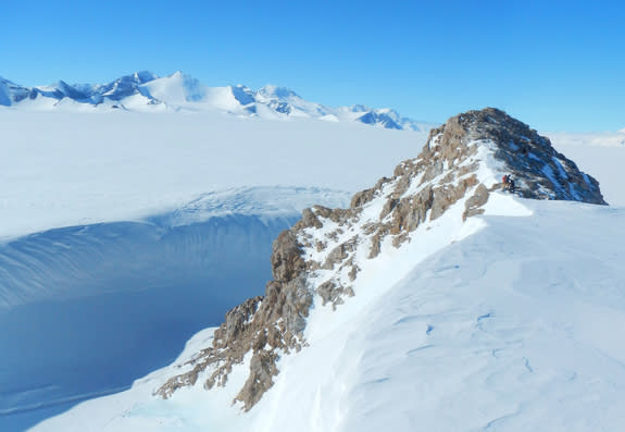 Antarctica's Howard Nunataks, where a seismometer recorded shaking from icequakes.