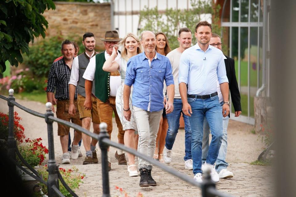 Zwei Bäuerinnen und zehn Bauern suchen dieses Mal nach der großen Liebe. (Bild: RTL / Stefan Gregorowius)