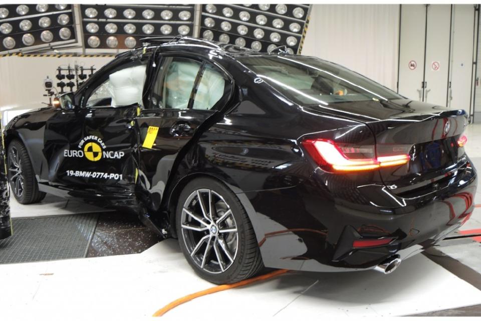 bmw-3-series-euro-ncap