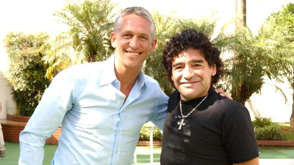 Gary Lineker y Diego Maradona, en 2006